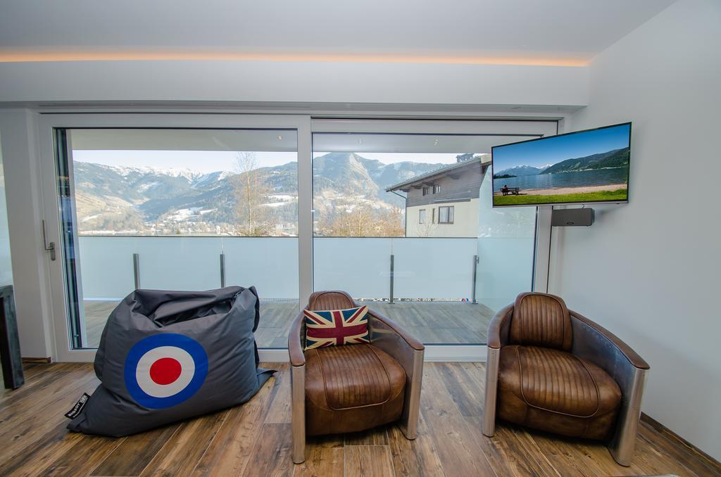 Superb Alpine Lodges By All In One Apartments Zell am See Exterior foto