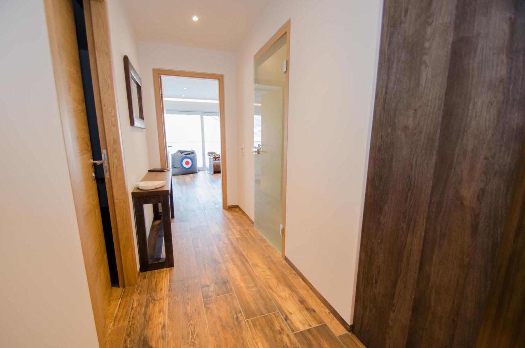 Superb Alpine Lodges By All In One Apartments Zell am See Exterior foto